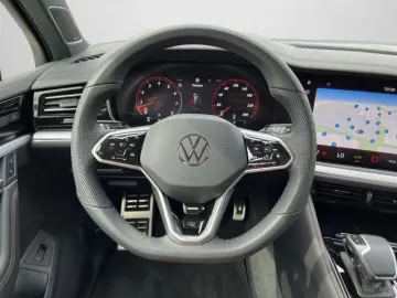 Touareg 3.0 TSI R-Line UPE110+AHK+Pano+Luft+Stan