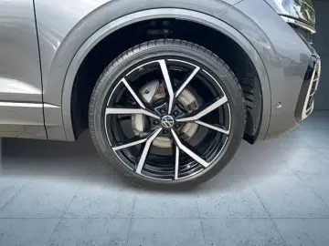 Touareg  3,0 l V6 TDI 4M R-Line Standhzg. 360°