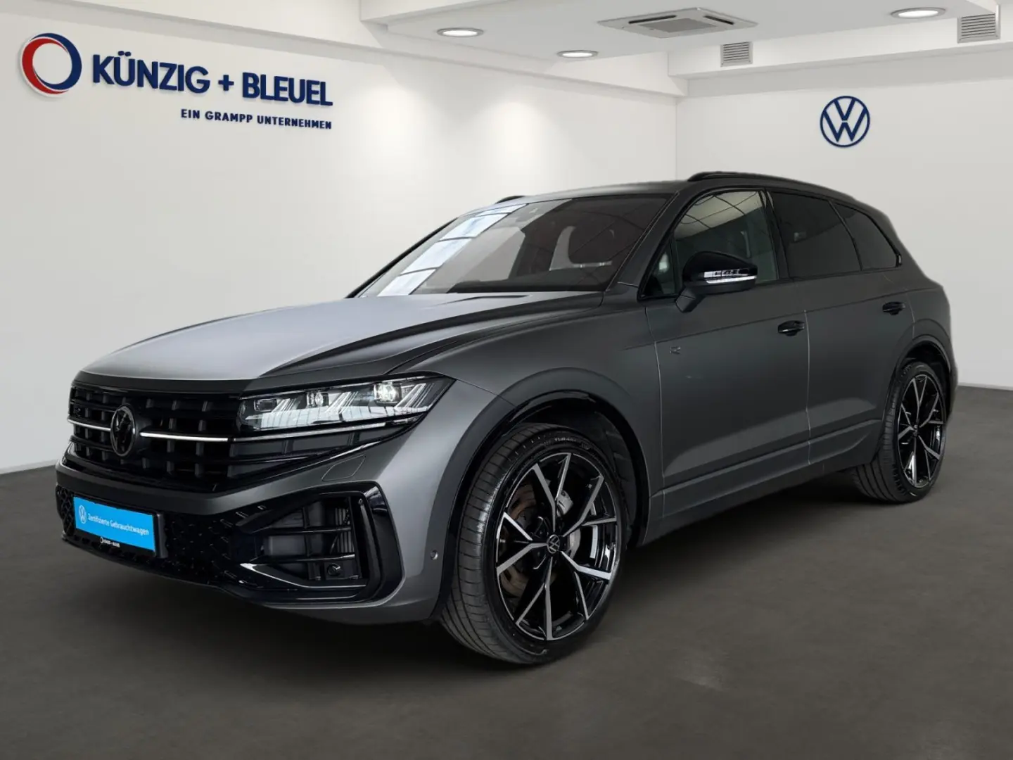 Touareg 3.0 V6 TSI R-Line 4M*KAM*NAVI*MATRIX*AMB