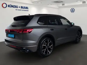 Touareg 3.0 V6 TSI R-Line 4M*KAM*NAVI*MATRIX*AMB