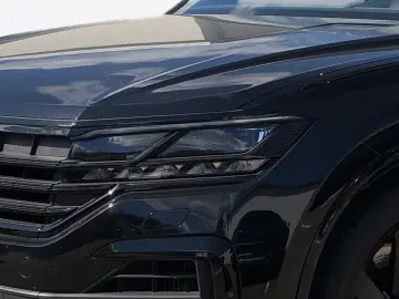 Touareg R-Line 4Motion + Panorama + Dynaudio