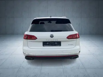 Touareg 3.0 TSI DSG eHybrid 4Motion Elegance