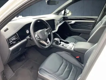 Touareg 3.0 TSI DSG eHybrid 4Motion Elegance