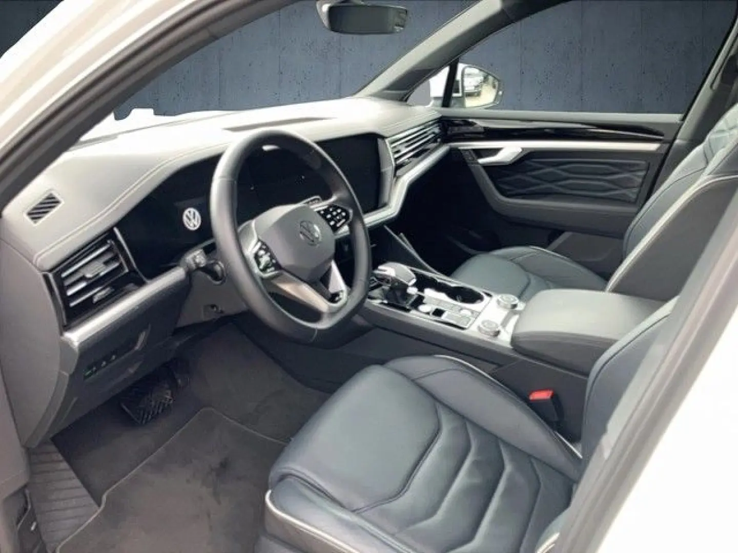 Touareg 3.0 TSI DSG eHybrid 4Motion Elegance