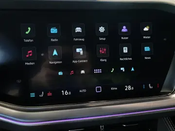 Touareg 3.0TDI R-Line Dynaudio Pano StdHzng HuD 