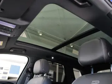 Touareg 3.0TDI R-Line Dynaudio Pano StdHzng HuD 