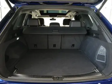 Touareg 3.0TDI R-Line Dynaudio Pano StdHzng HuD 