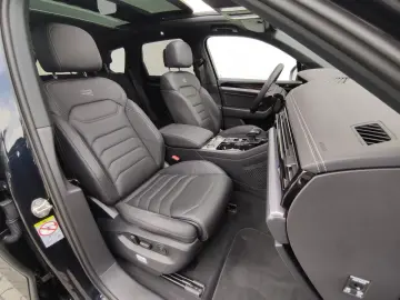Touareg R-Line 3.0 V6 TDI+286Ps+AHZV+Pano+Standh