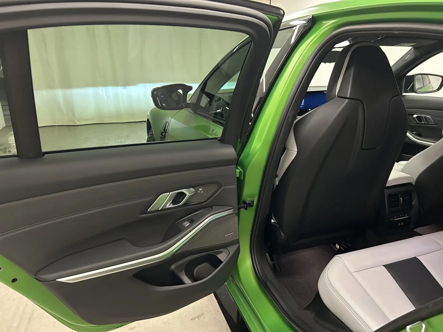 M3 Limousine Schalter, LCI, Individual. Laser, H
