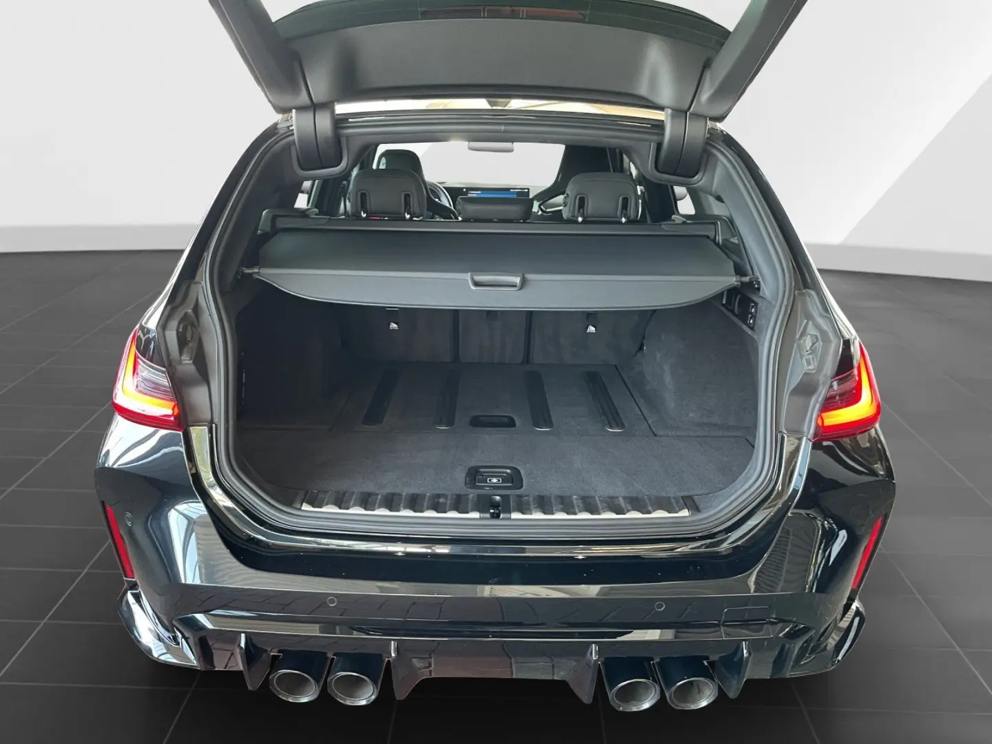 M3 Competition M xDrive Touring | HarmanK | 360°