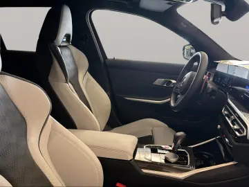 M3 Competition M xDrive Touring Harman/K Laser