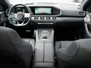 GLE 400 4M COUPE AMG-LINE PANO HUD AHK MULTIBEAM