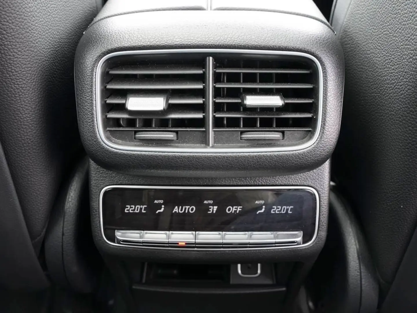 GLE 400 4M COUPE AMG-LINE PANO HUD AHK MULTIBEAM