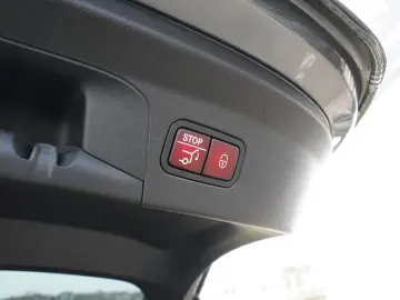 GLE 400 4M COUPE AMG-LINE PANO HUD AHK MULTIBEAM