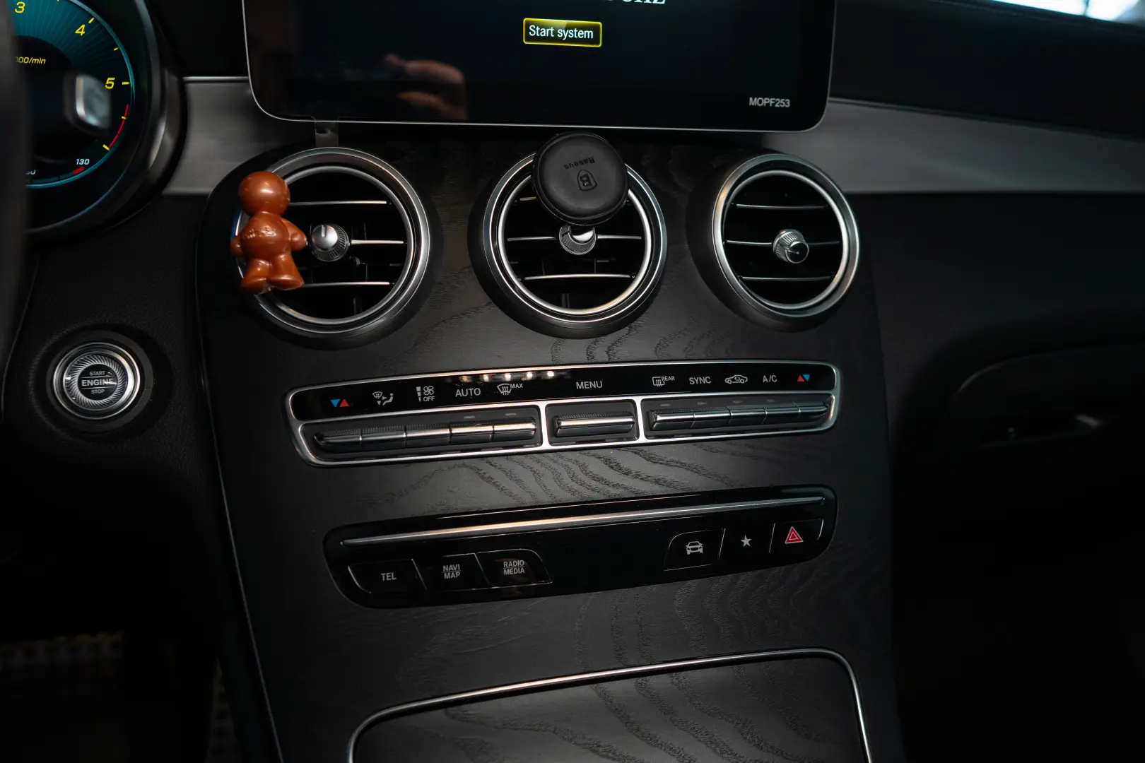 MERCEDES-BENZ GLC COUPE 400 d 4MATIC/LIVRARE DIN STOC