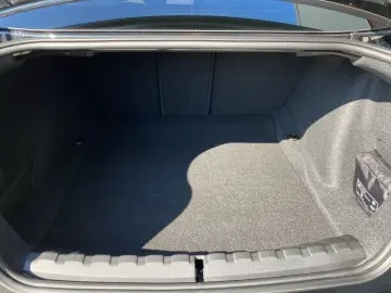 M2 Coupé SAG LED+/HiFi/CAM/PRIVACY/LEHNE/K-ZUGAN