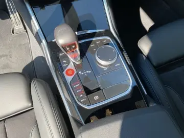 M2 Coupé SAG LED+/HiFi/CAM/PRIVACY/LEHNE/K-ZUGAN