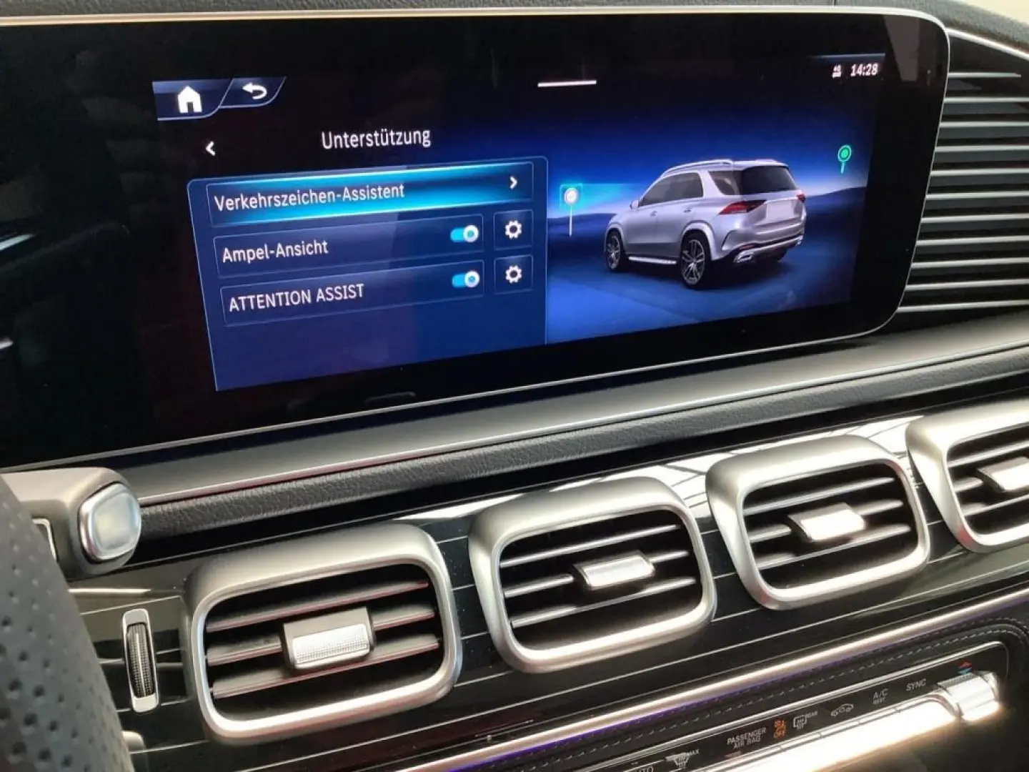 GLE 300 d 4MATIC AMG+7SEAT+22''+PREMIUM+KEYLESS