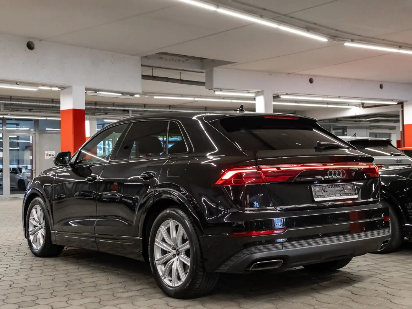 Q8 55 TFSI e quattro tiptronic Matrix AIR AHK
