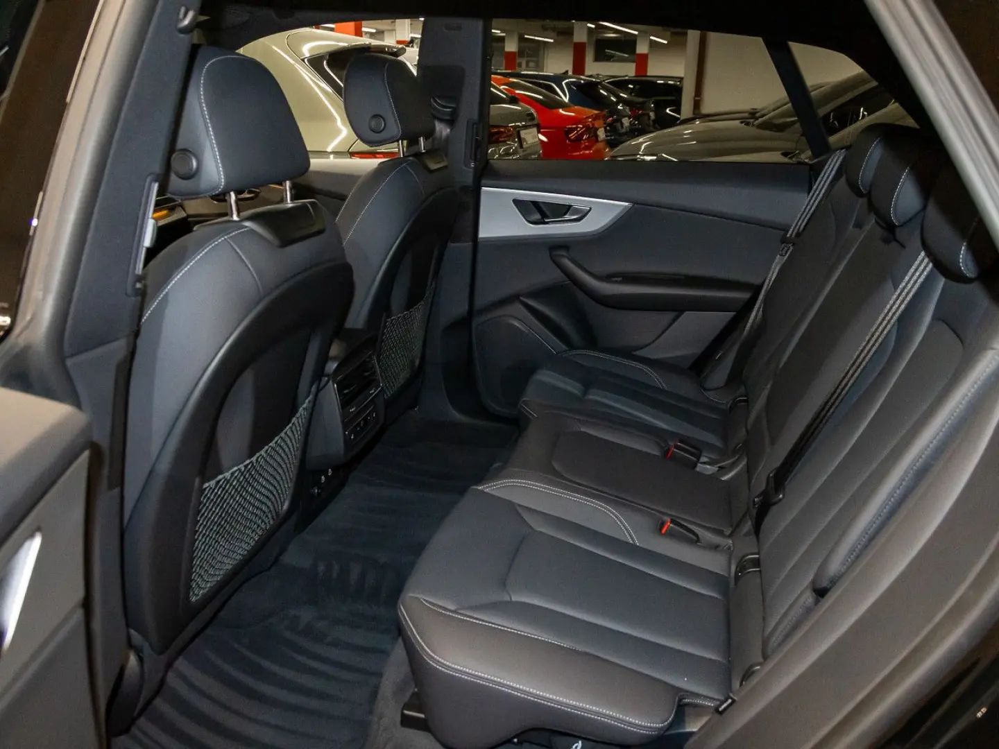 Q8 55 TFSI e quattro tiptronic Matrix AIR AHK