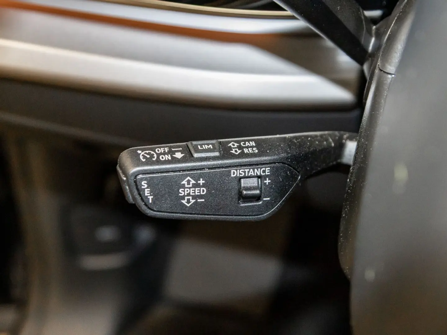 Q8 55 TFSI e quattro tiptronic Matrix AIR AHK