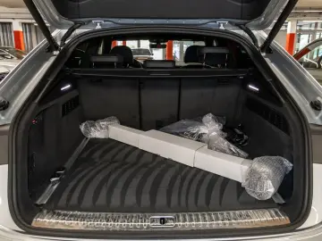 Q8 55 TFSI e quattro tiptronic Matrix AIR AHK
