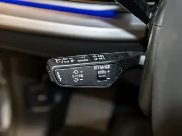 Q8 55 TFSI e quattro tiptronic Matrix AIR AHK