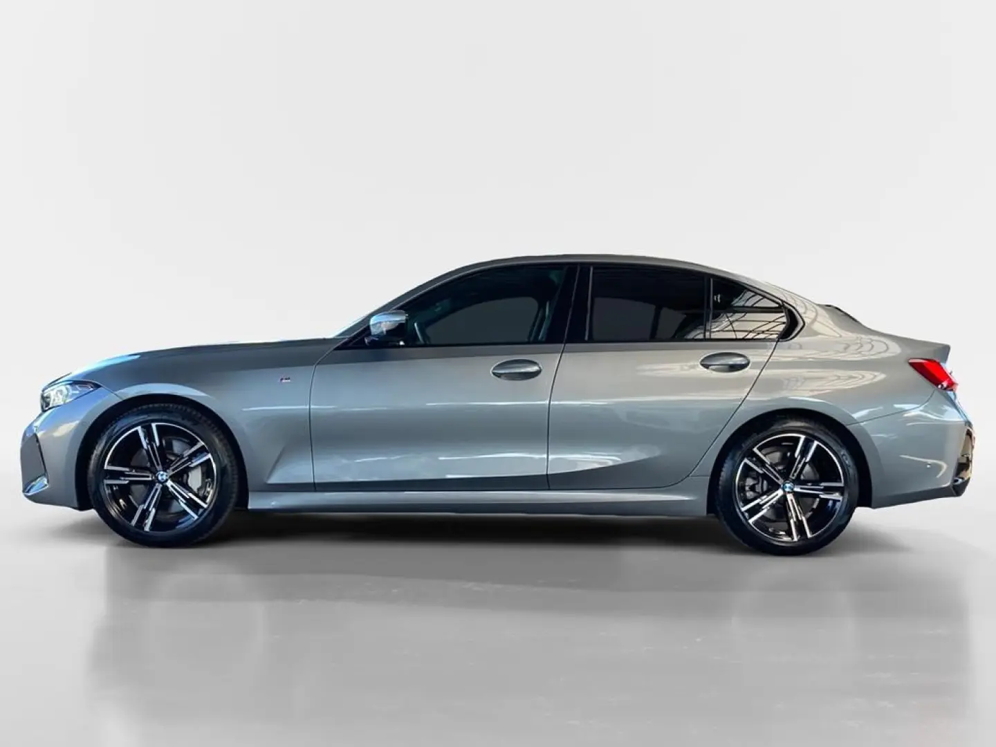 330d xDrive M Sport+Keyless+AHK+DrivAssist