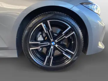 330d xDrive M Sport+Keyless+AHK+DrivAssist