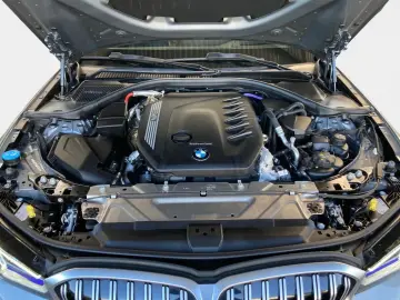 330d xDrive M Sport+Keyless+AHK+DrivAssist
