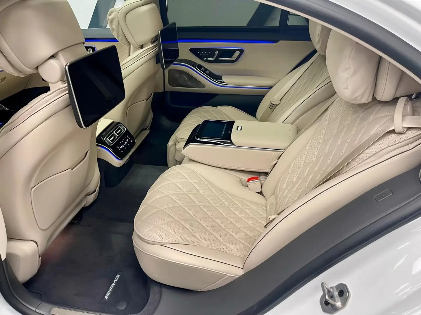 Mercedes-Benz S 580 L AMG 4Matic Vollausstattung