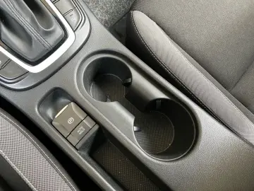 Kona 1,6 GDI Trend Hybrid 2WD Navi+SHZ+KRELL+Kam