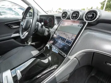 GLC 220 d 4M AVANTGARDE MBUX+360°+DIG-LED+18
