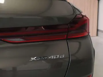 X6 X6 xDrive40d| M-pack| AHK| H/K| DAB| HUD| 22 