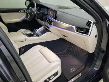 X6 xDrive 30d M Sport *TOP Ausstattung*