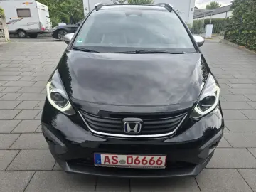 Jazz 1.5 i-MMD Hybrid Crosstar Executive