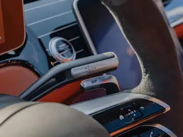 Mercedes-Benz S 63 AMG E Performance L Pano/Burm/HUD