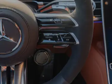Mercedes-Benz S 63 AMG E Performance L Pano/Burm/HUD