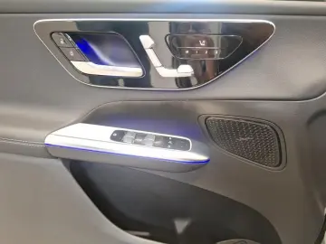 GLC 200 4M AMG NIGHT LED DISTRONIC 360° MEMORY