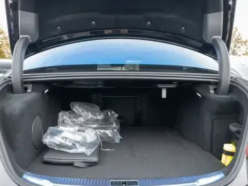 Mercedes-Benz S 63 AMG E Perf. lang KERAMIK°LM21°FIRST