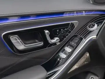 Mercedes-Benz S 63 AMG E Perf. lang KERAMIK°LM21°FIRST
