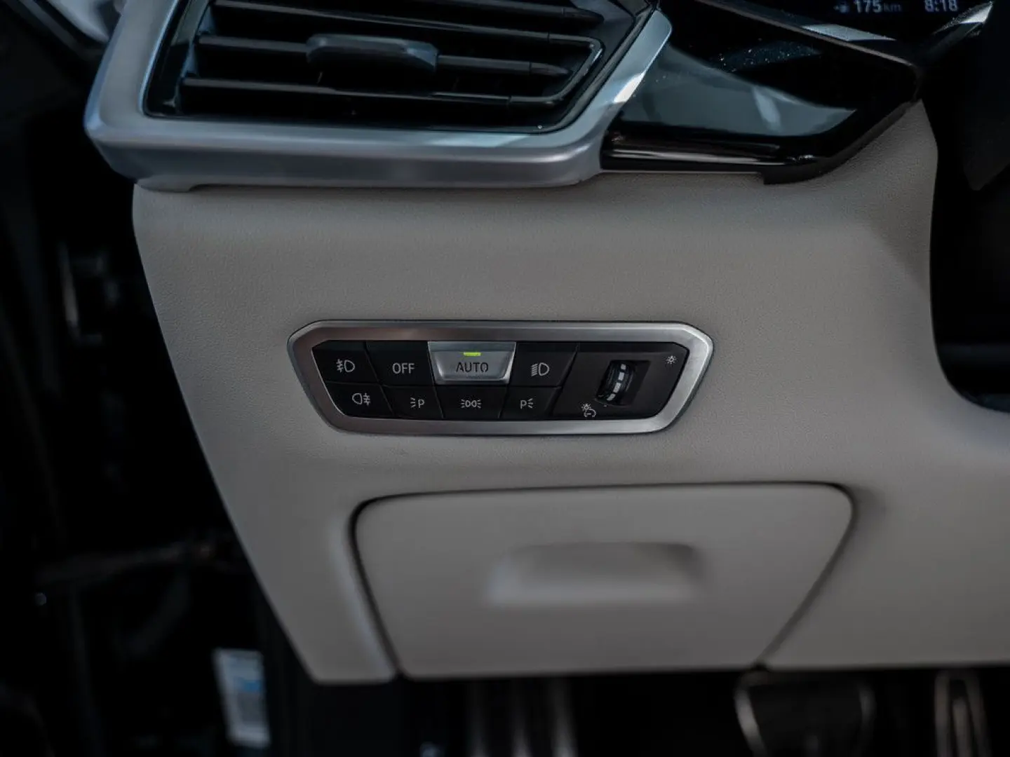 X6 50i PANO AHK HUD 360° LASER LED STANDHZ ACC M