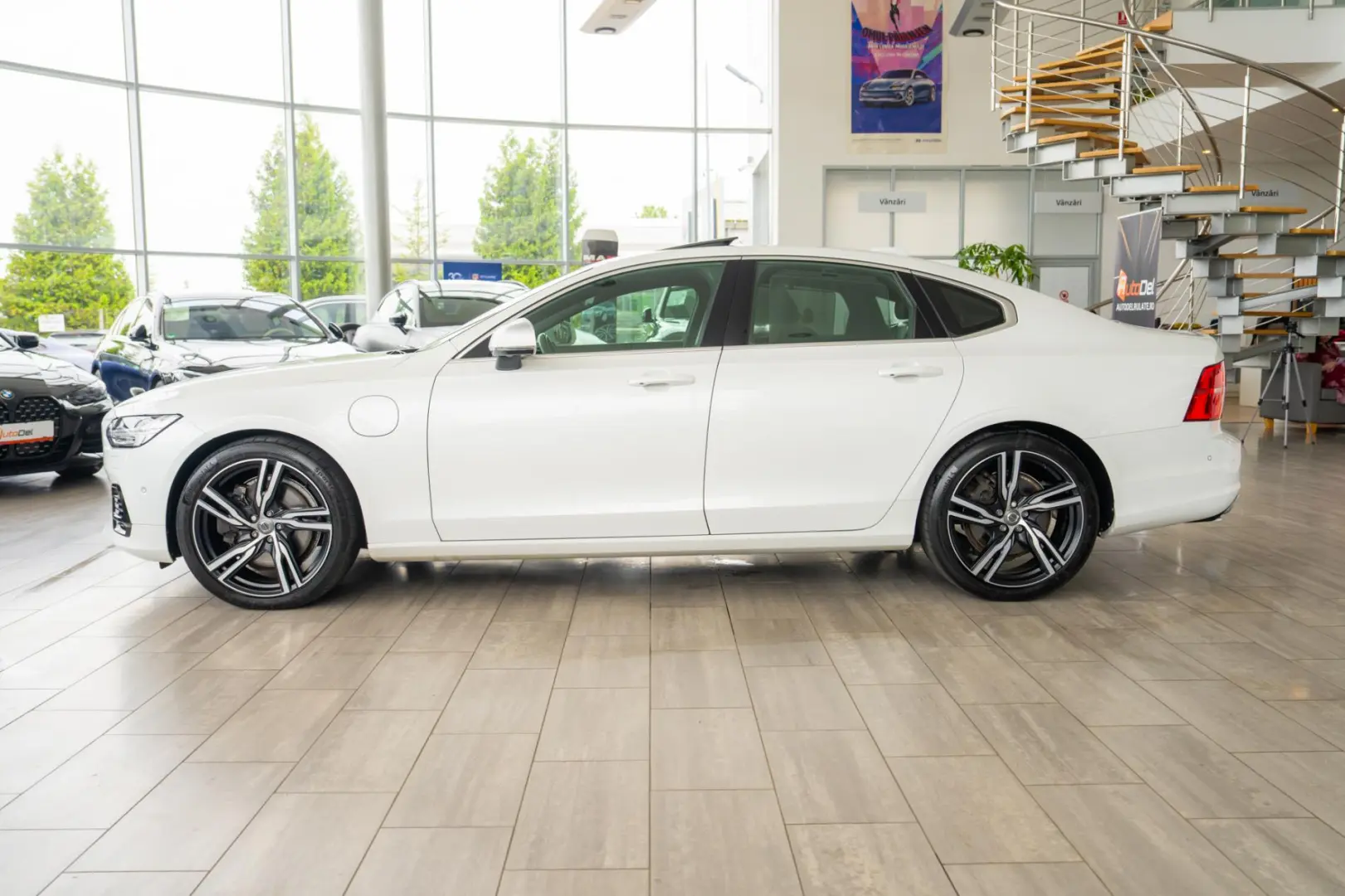 Volvo S90 2.0 T8 Recharge AWD 