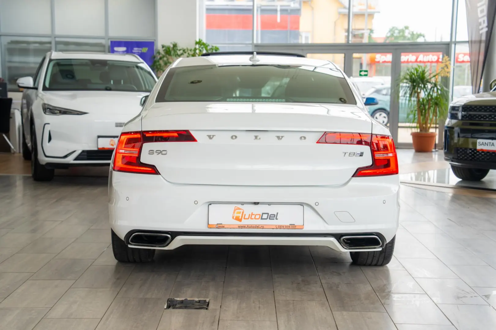 Volvo S90 2.0 T8 Recharge AWD 