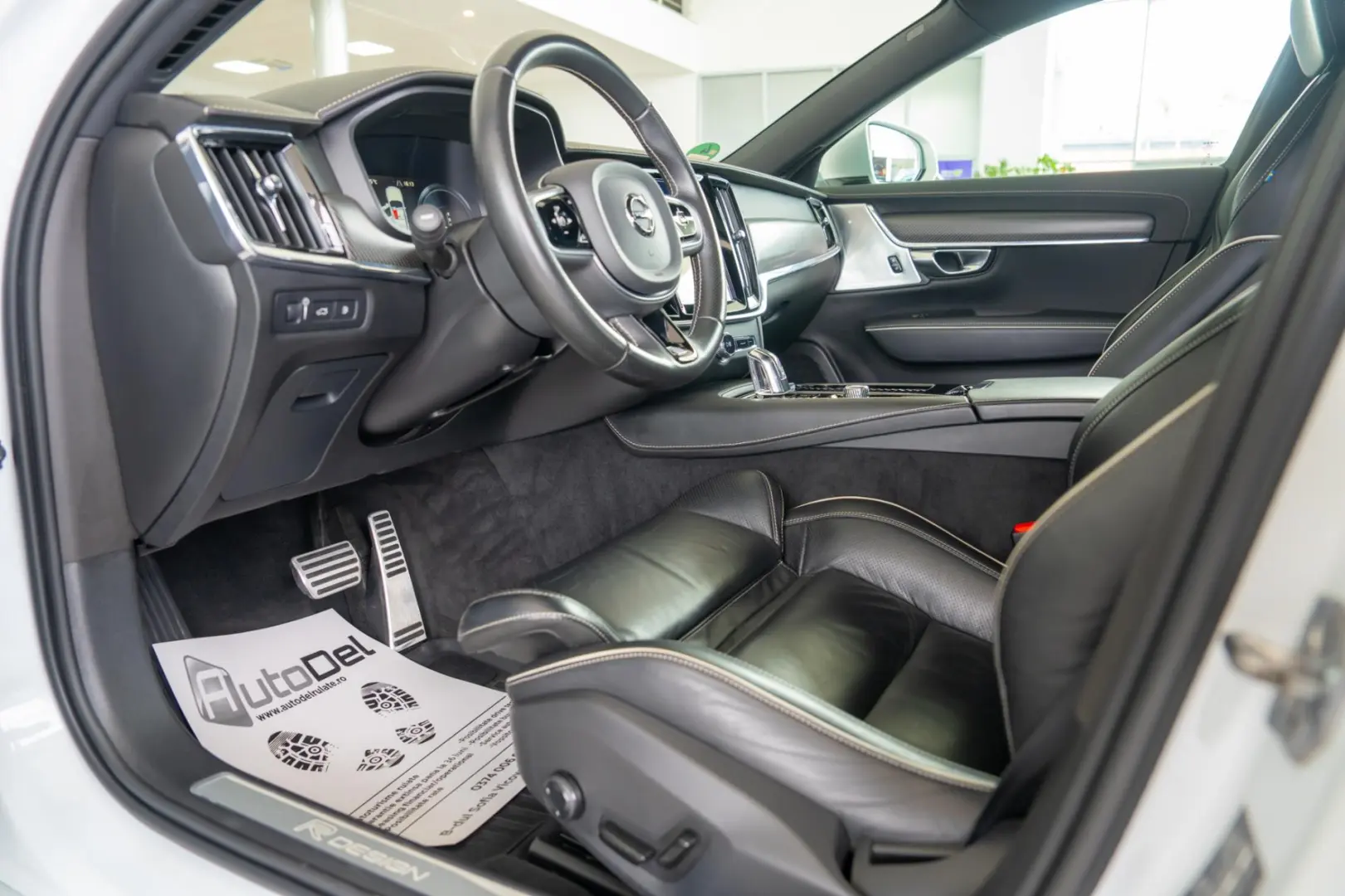 Volvo S90 2.0 T8 Recharge AWD 