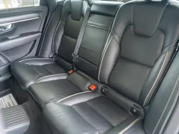 Volvo S90 2.0 T8 Recharge AWD 