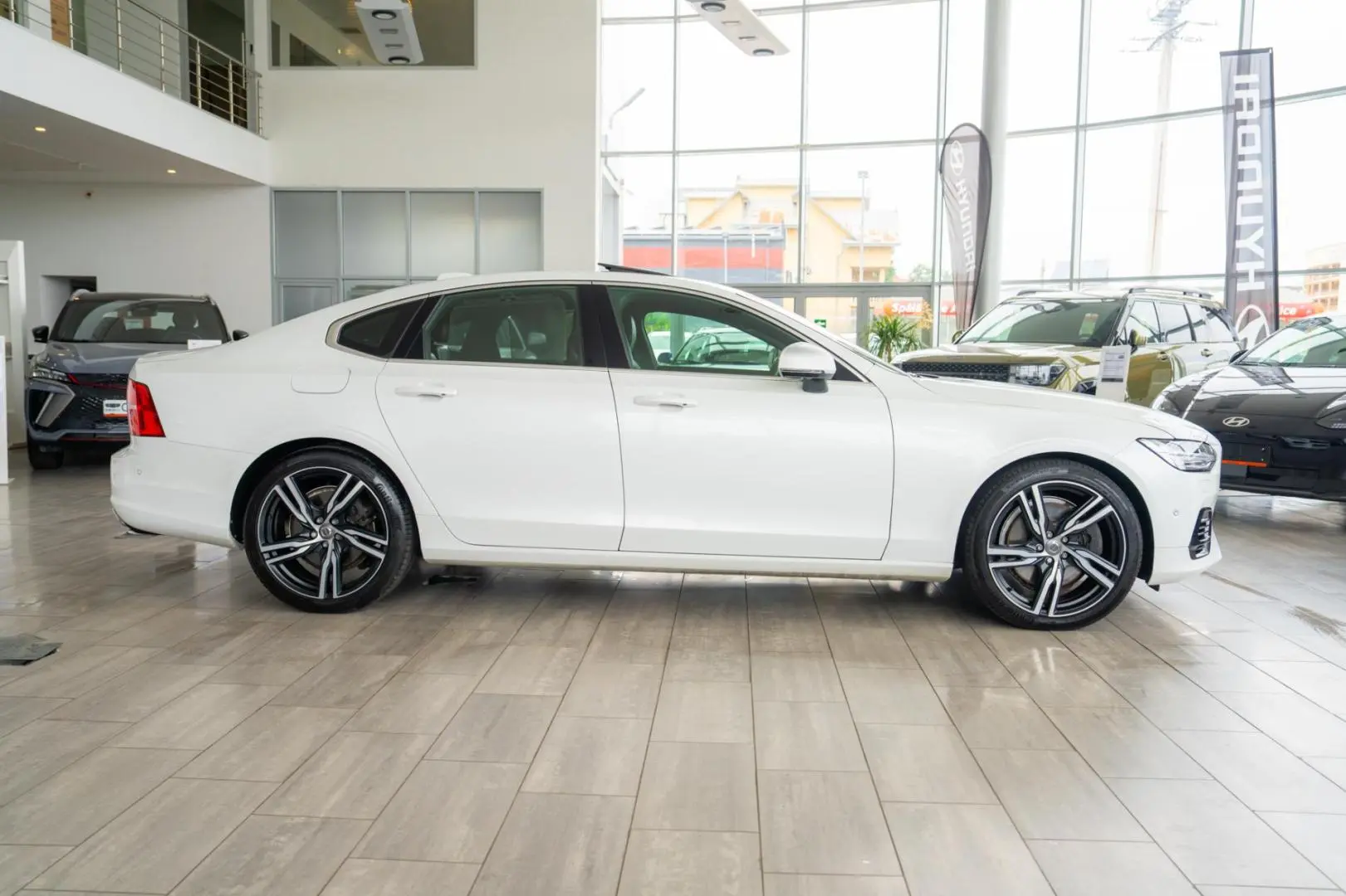 Volvo S90 2.0 T8 Recharge AWD 