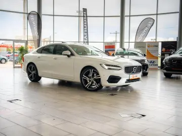 Volvo S90 2.0 T8 Recharge AWD 