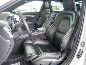 Volvo S90 2.0 T8 Recharge AWD 