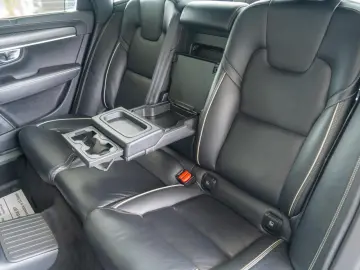 Volvo S90 2.0 T8 Recharge AWD 